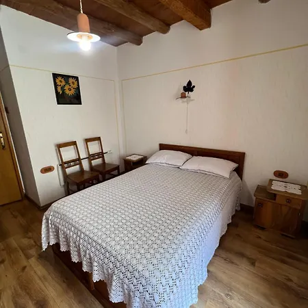 Poli Luce - Jurina Gæstehus Gračišće